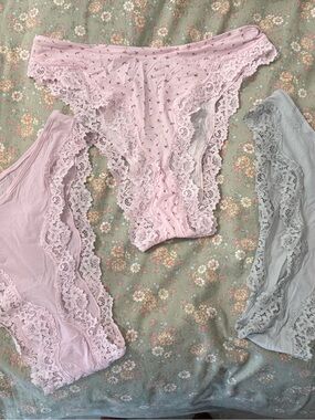 SKIMS Lace-Trim Bikini Set in Light Pink and Light Gray Pack of 3